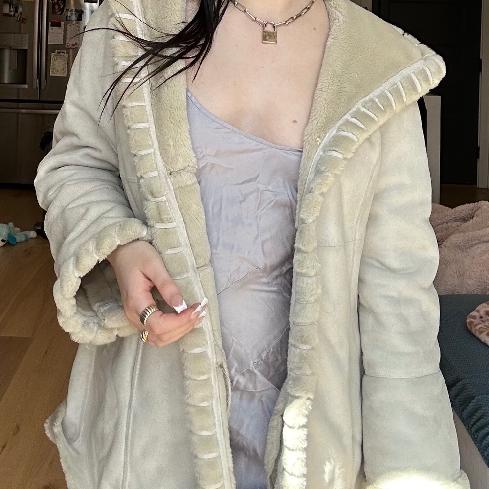 JONES NEW YORK Y2K VINTAGE Cream Beige Faux Fur & Suede Hooded Coat